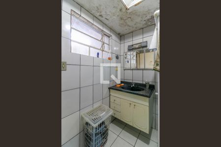 Casa à venda com 120m², 3 quartos e 4 vagasBanheiro