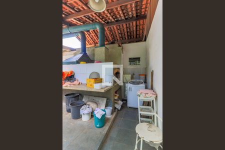 Casa à venda com 120m², 3 quartos e 4 vagasÁrea de Serviço