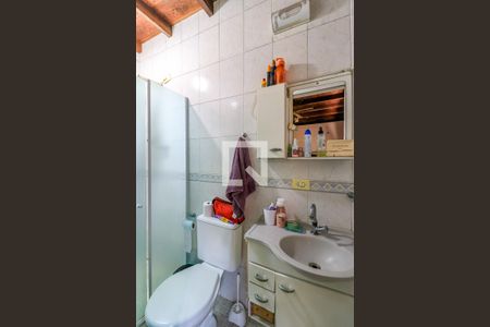 Casa à venda com 120m², 3 quartos e 4 vagasBanheiro da Suíte 2