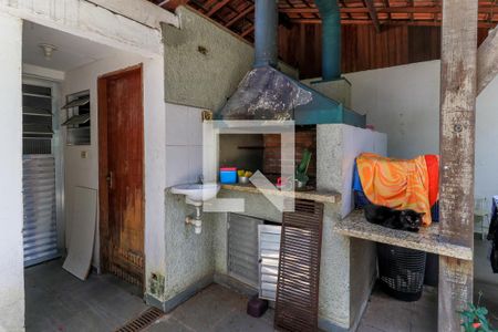 Casa à venda com 120m², 3 quartos e 4 vagasQuintal/Churrasqueira