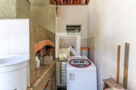 Casa à venda com 120m², 3 quartos e 4 vagasÁrea de Serviço