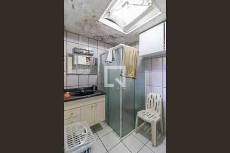 Casa à venda com 120m², 3 quartos e 4 vagasBanheiro