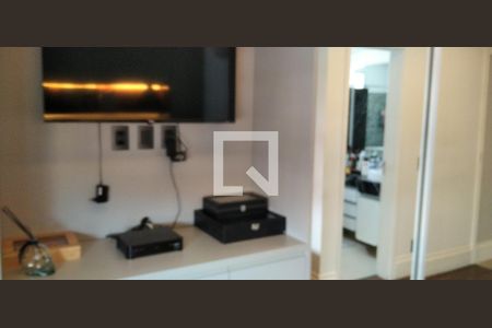 Apartamento à venda com 74m², 2 quartos e 2 vagas Apartamento à venda com 74m², 2 quartos e 2 vagasSuíte