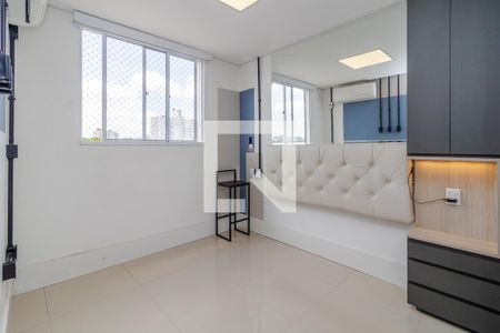 Quarto 1 de apartamento para alugar com 2 quartos, 42m² em Glória, Porto Alegre