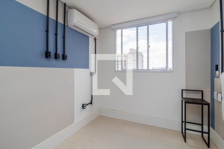 Quarto 1 de apartamento para alugar com 2 quartos, 42m² em Glória, Porto Alegre