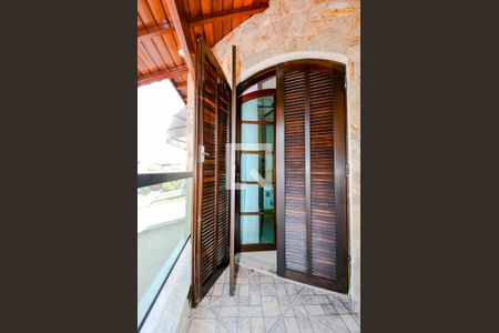 Casa à venda com 198m², 3 quartos e 5 vagasVaranda da Suíte 