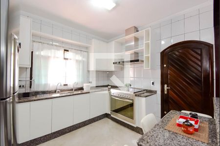Casa à venda com 198m², 3 quartos e 5 vagasCozinha