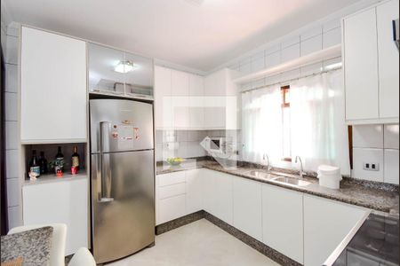 Casa à venda com 198m², 3 quartos e 5 vagasCozinha