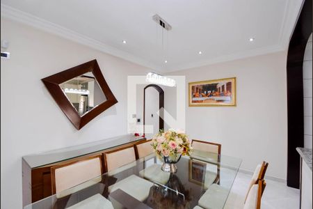 Casa à venda com 198m², 3 quartos e 5 vagasSala de Jantar