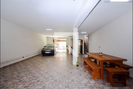 Casa à venda com 198m², 3 quartos e 5 vagasGaragem
