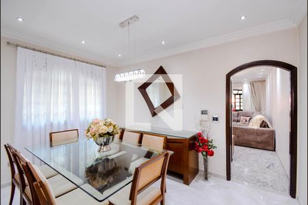 Casa à venda com 198m², 3 quartos e 5 vagasSala de Jantar