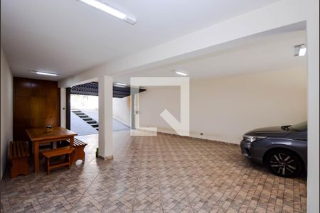 Casa à venda com 198m², 3 quartos e 5 vagasGaragem