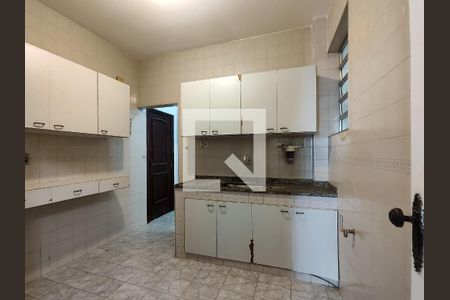 Apartamento à venda com 84m², 2 quartos e 1 vaga Apartamento à venda com 84m², 2 quartos e 1 vagaCozinha