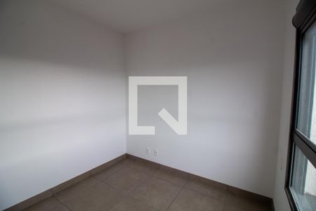 Quarto 1 de apartamento para alugar com 2 quartos, 69m² em Campo Belo, São Paulo