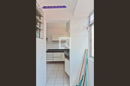 Apartamento à venda com 70m², 2 quartos e 1 vagaÁrea de Serviço