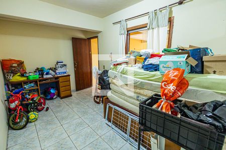 Casa à venda com 259m², 4 quartos e 2 vagasQuarto 4