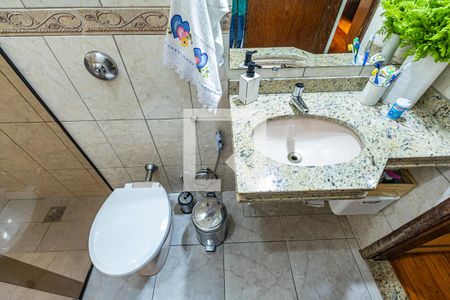 Casa à venda com 259m², 4 quartos e 2 vagasBanheiro da Suíte