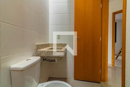 Casa à venda com 130m², 3 quartos e 2 vagasBanheiro