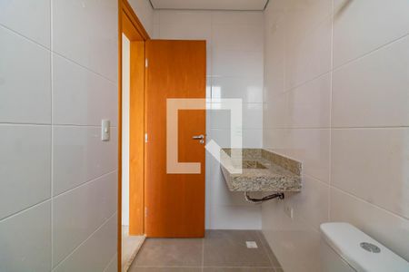 Casa à venda com 130m², 3 quartos e 2 vagasBanheiro