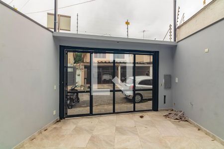 Casa à venda com 130m², 3 quartos e 2 vagasGaragem