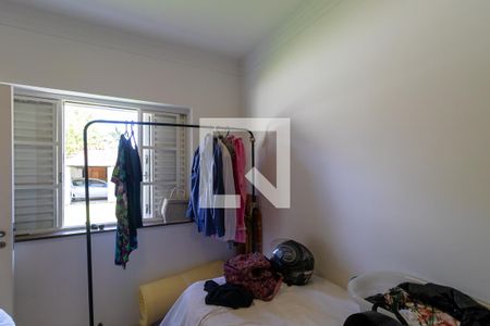 Casa de condomínio à venda com 1080m², 4 quartos e 6 vagasQuarto de serviço