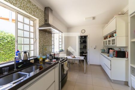 Casa de condomínio à venda com 1080m², 4 quartos e 6 vagasCozinha