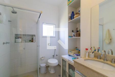 Casa de condomínio à venda com 1080m², 4 quartos e 6 vagasBanheiro da suíte 3