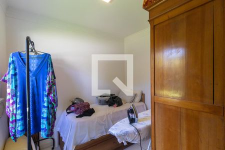 Casa de condomínio à venda com 1080m², 4 quartos e 6 vagasQuarto de serviço