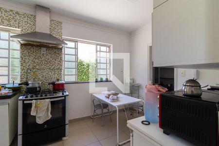 Casa de condomínio à venda com 1080m², 4 quartos e 6 vagasCozinha