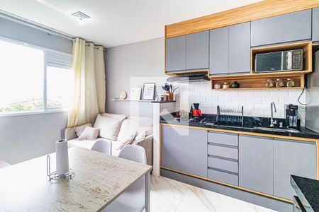 Sala de apartamento para alugar com 2 quartos, 33m² em Jardim Celeste, São Paulo