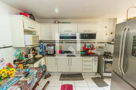 Apartamento à venda com 68m², 2 quartos e 1 vagaCozinha e Área de Serviço