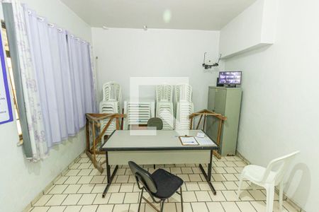 Apartamento à venda com 68m², 2 quartos e 1 vagaÁrea comum