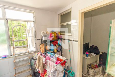 Apartamento à venda com 68m², 2 quartos e 1 vagaCozinha e Área de Serviço