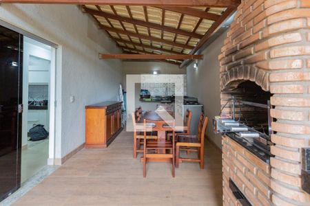 Apartamento para alugar com 259m², 3 quartos e 1 vagaVaranda