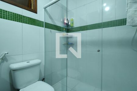 Casa de condomínio à venda com 104m², 2 quartos e 3 vagasBanheiro