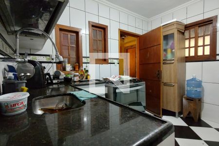 Casa de condomínio à venda com 104m², 2 quartos e 3 vagasCozinha