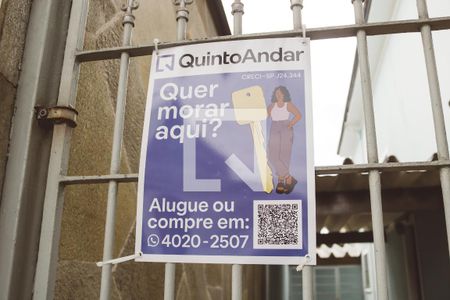 Casa à venda com 100m², 2 quartos e 4 vagasPlaquinha