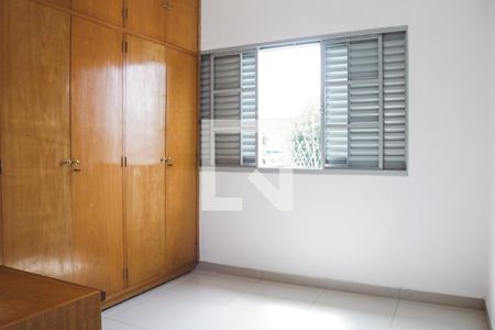 Quarto 2 de casa à venda com 2 quartos, 100m² em Jardim das Laranjeiras, São Paulo