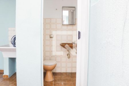 Casa à venda com 100m², 2 quartos e 4 vagasBanheiro de Serviço