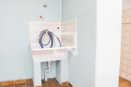 Casa à venda com 100m², 2 quartos e 4 vagasÁrea de serviço