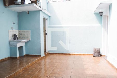 Casa à venda com 100m², 2 quartos e 4 vagasÁrea de serviço