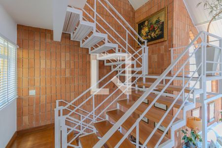 Casa à venda com 330m², 3 quartos e 2 vagasSala de TV