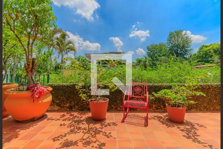 Varanda de casa à venda com 3 quartos, 330m² em Jardim Viana, São Paulo