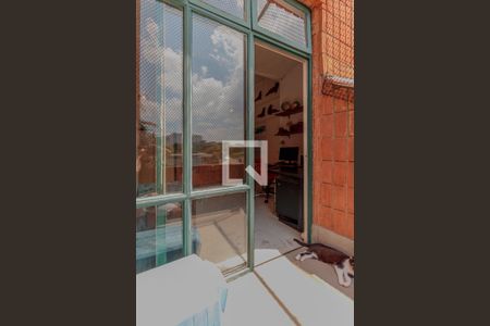 Casa à venda com 330m², 3 quartos e 2 vagasvaranda