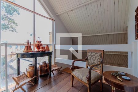 Casa à venda com 330m², 3 quartos e 2 vagassuite 3