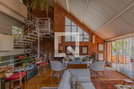 Sala de casa à venda com 3 quartos, 330m² em Jardim Viana, São Paulo