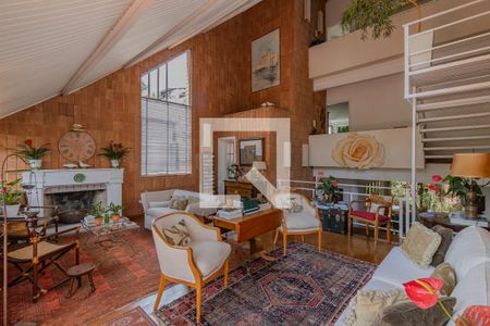 Sala de casa à venda com 3 quartos, 330m² em Jardim Viana, São Paulo