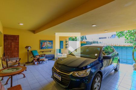 Casa à venda com 330m², 3 quartos e 2 vagasÁrea comum