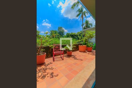 Varanda de casa à venda com 3 quartos, 330m² em Jardim Viana, São Paulo