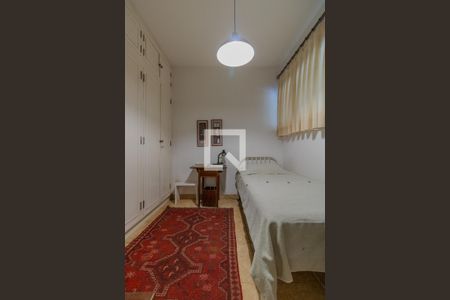 Casa à venda com 330m², 3 quartos e 2 vagasQuarto 4